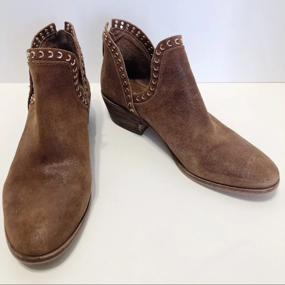 Vince Camuto Prafinta Suede Cutout Ankle‎ Boots